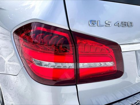 Used 2019 Mercedes-Benz GLS 450 4MATIC image 29