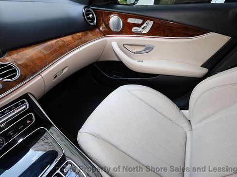 Used 2018 Mercedes-Benz E 400 4MATIC Wagon w/ Premium 2 Package (Q02) image 41