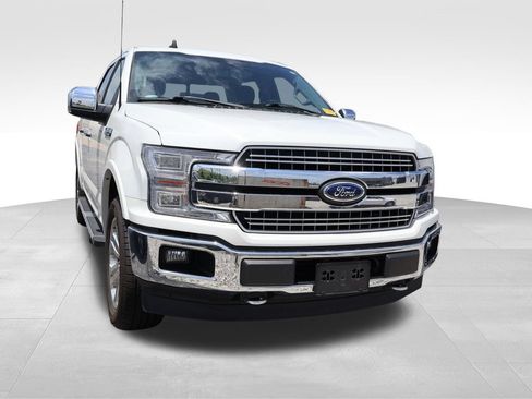 Used 2020 Ford F150 Lariat w/ Equipment Group 502A Luxury AWD/4WD image 9