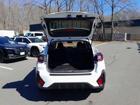 Certified 2025 Subaru Crosstrek 2.0i Premium image 33