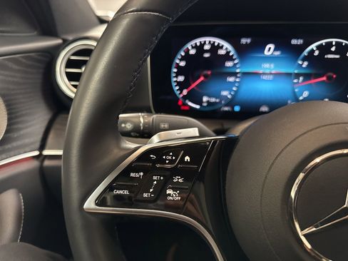 Used 2022 Mercedes-Benz E 350 Sedan image 39
