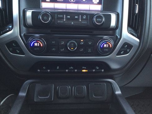 Used 2015 GMC Sierra 1500 SLT w/ SLT Crew Cab Value Package image 13