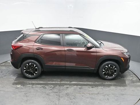 Used 2022 Chevrolet TrailBlazer LT w/ Driver Confidence Package AWD/4WD image 23
