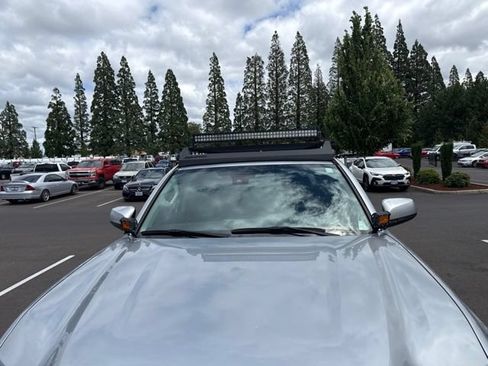 Used 2022 Toyota Tacoma SR5 AWD/4WD image 13