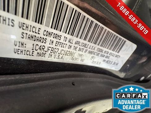 Used 2018 Jeep Grand Cherokee Limited w/ Luxury Group II image 28