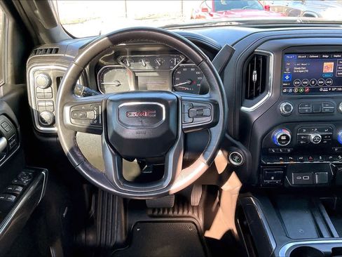 Used 2022 GMC Sierra 1500 AT4 w/ AT4 Preferred Package image 6