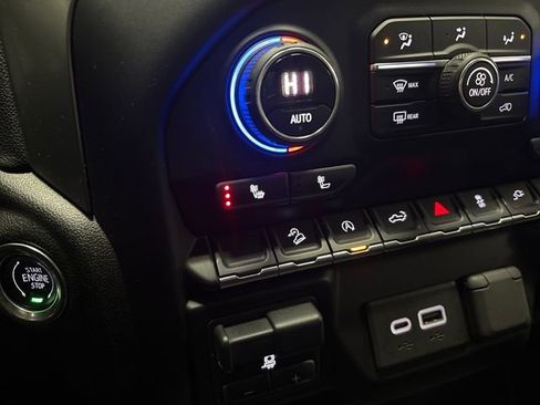 Used 2020 Chevrolet Silverado 1500 LT Trail Boss image 50