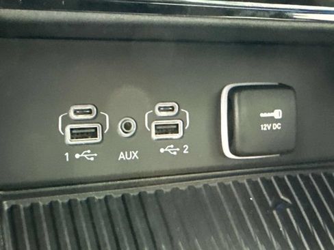 New 2026 Jeep Grand Cherokee Altitude AWD/4WD image 24
