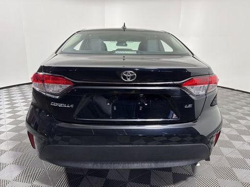 Used 2024 Toyota Corolla LE image 6