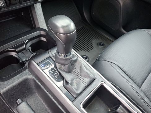 Used 2023 Toyota Tacoma TRD Off-Road w/ TRD Premium Off Road Package AWD/4WD image 16
