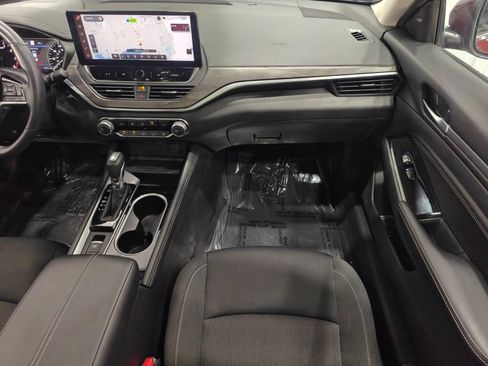 Used 2023 Nissan Altima 2.5 SV w/ SV Premium Package AWD/4WD image 23