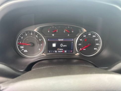 Used 2023 GMC Acadia SLT AWD/4WD image 16