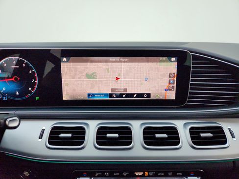 Used 2022 Mercedes-Benz GLE 350 4MATIC w/ Premium Package image 19