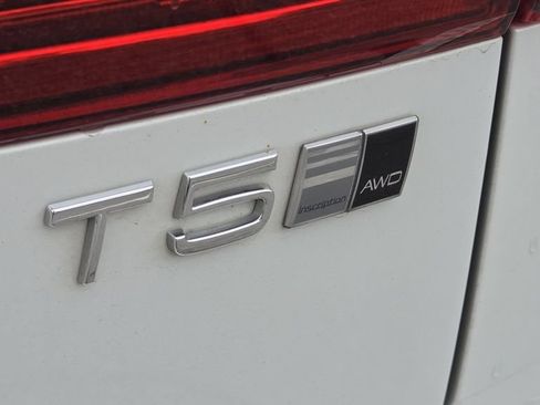 Used 2020 Volvo XC60 T5 Inscription AWD/4WD image 24
