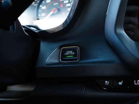 Used 2017 Chevrolet Camaro SS RWD image 28