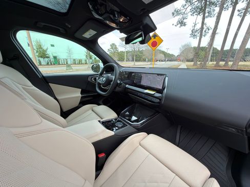 New 2026 BMW X3 xDrive30 w/ Premium Package image 19