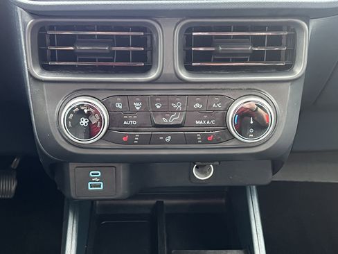 Used 2024 Ford Maverick XLT w/ XLT Luxury Package FWD image 26