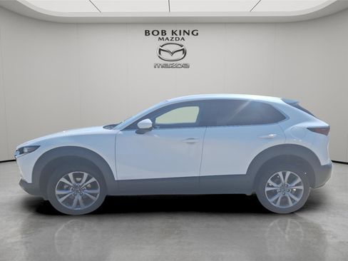 Used 2021 MAZDA CX-30 FWD 2.5 S w/ Select Package image 2