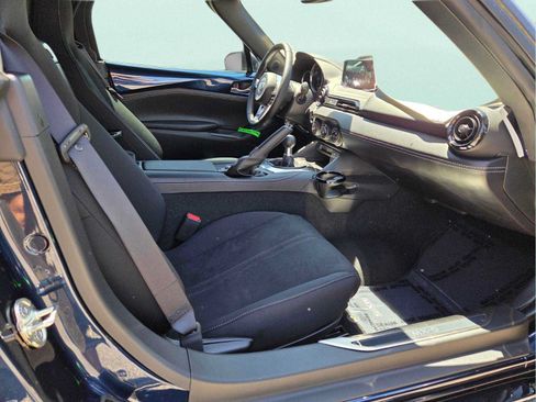 New 2026 MAZDA MX-5 Miata Club w/ Interior Package RWD image 15