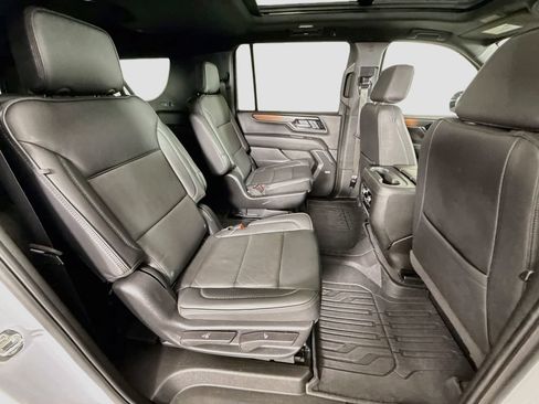 Used 2026 GMC Yukon XL Denali w/ Sun & Power Step Package AWD/4WD image 28