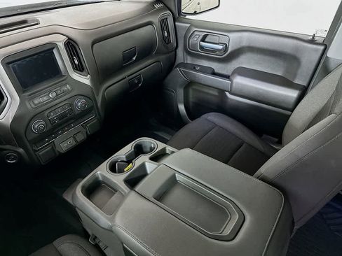 Used 2022 Chevrolet Silverado 1500 Custom image 11