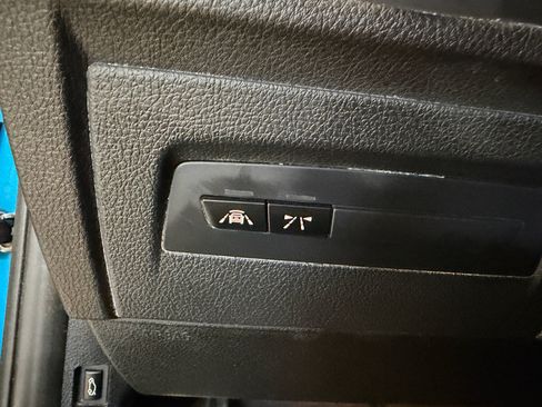 Used 2018 BMW M2 w/ Executive Package RWD image 16