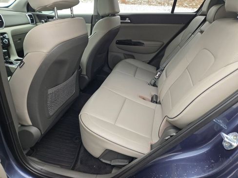 Used 2018 Kia Sportage EX w/ EX Premium Package image 16