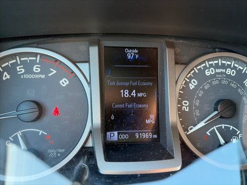 Used 2019 Toyota Tacoma Limited AWD/4WD image 11