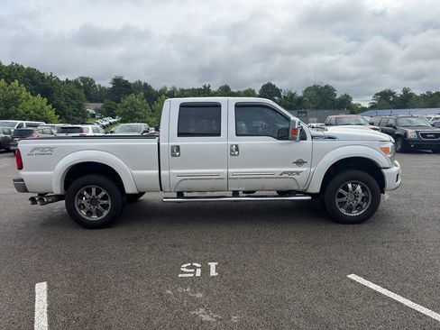 Used 2012 Ford F250 Lariat w/ Lariat Ultimate Pkg AWD/4WD image 5