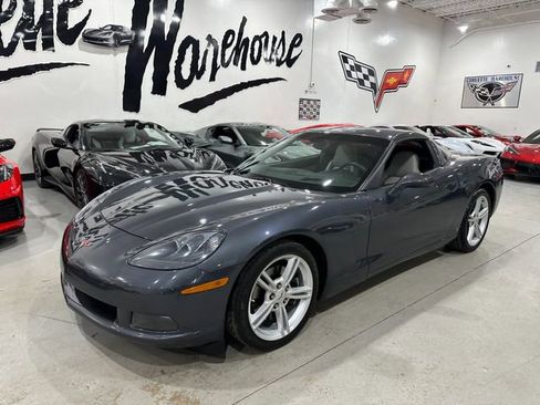 Used 2009 Chevrolet Corvette Coupe w/ Preferred Equipment Group image 18