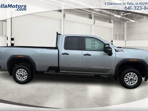 Used 2024 GMC Sierra 2500 Pro w/ Convenience Package AWD/4WD image 2