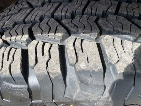 Used 2025 GMC Sierra 1500 SLT image 22