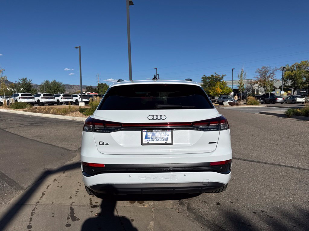 Used 2024 Audi Q4 e-tron Premium Plus w/ Premium Plus AWD/4WD image 4