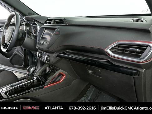Used 2023 Chevrolet TrailBlazer RS image 21