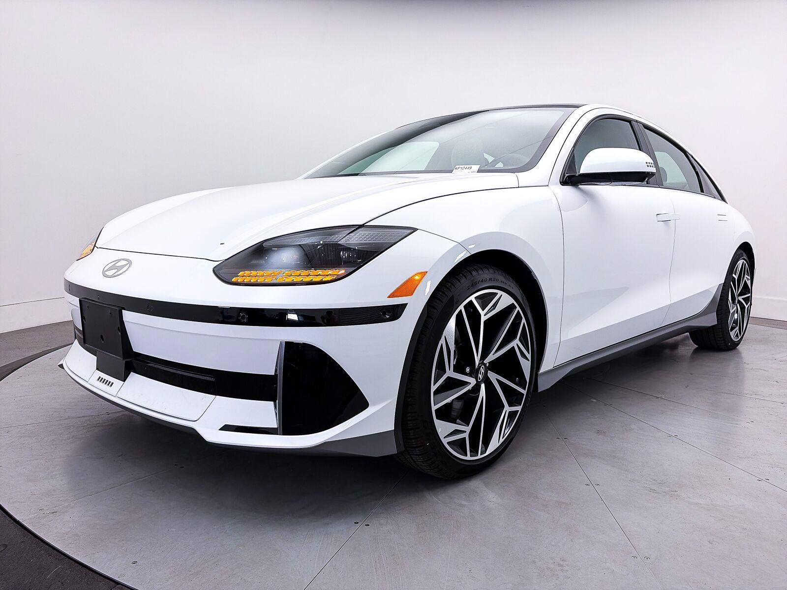 Used 2025 Hyundai Ioniq 6 Limited RWD image 13