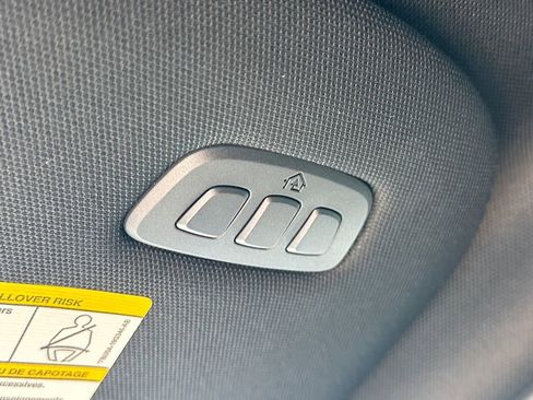 Used 2025 Ford F150 Raptor AWD/4WD image 21