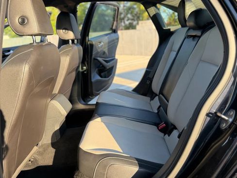 Used 2019 Volkswagen Jetta R-Line FWD image 12