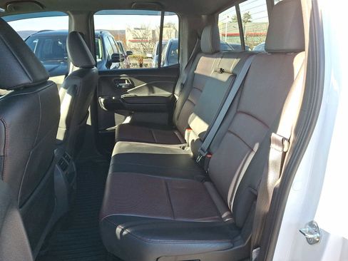 Used 2021 Honda Ridgeline Black Edition image 8