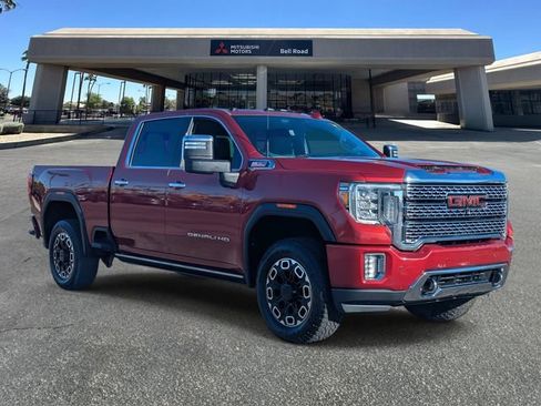 Used 2022 GMC Sierra 2500 Denali w/ Denali Ultimate Package AWD/4WD image 8