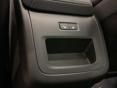 Used 2026 Volvo XC60 B5 Plus w/ Protection Package Premier image 20