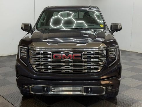 Certified 2025 GMC Sierra 1500 Denali w/ Denali Reserve Package image 4