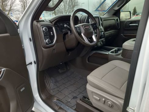 Used 2019 GMC Sierra 1500 SLT w/ SLT Premium Plus Package image 10