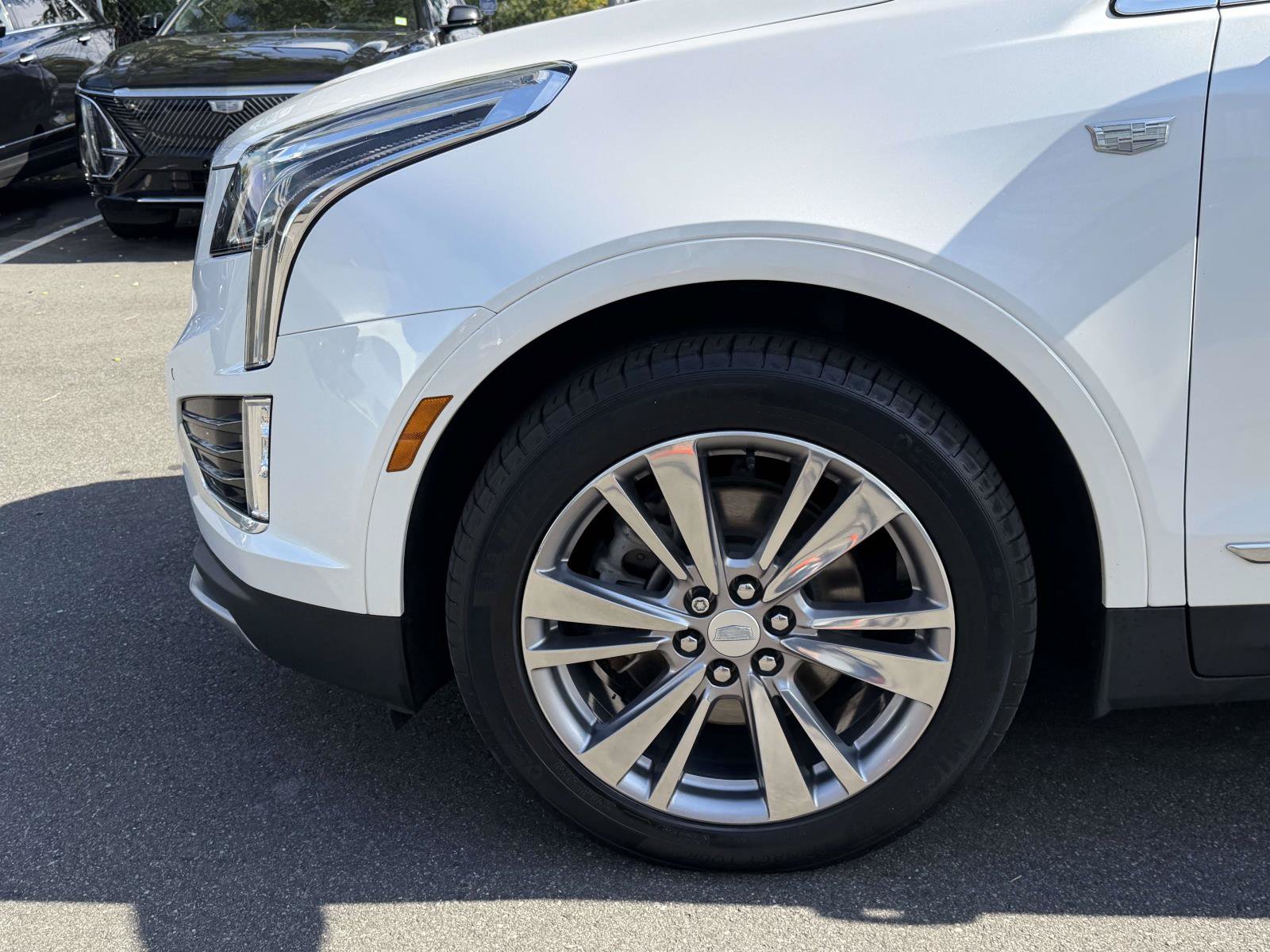 Certified 2024 Cadillac XT5 Premium Luxury AWD/4WD image 8