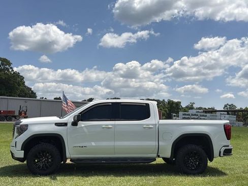 Used 2023 GMC Sierra 1500 AT4X AWD/4WD image 12
