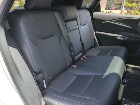 Used 2025 Lexus RX 350 FWD w/ Technology Package image 28