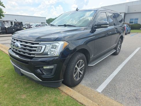 Used 2019 Ford Expedition XLT w/ Equipment Group 202A RWD image 1