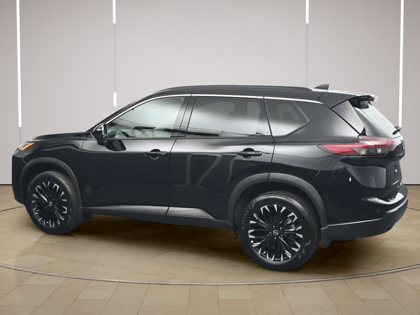 Certified 2026 Nissan Rogue Dark Armor FWD image 5