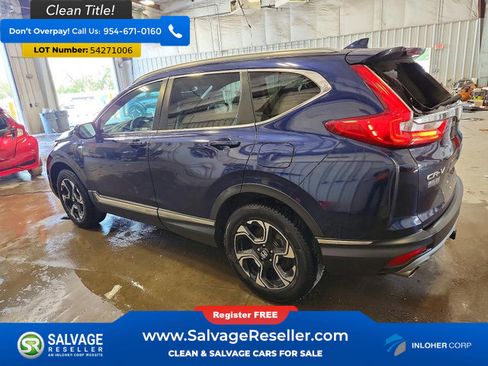 Used 2018 Honda CR-V Touring image 3