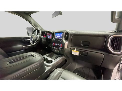 Used 2020 Chevrolet Silverado 2500 LTZ w/ LTZ Convenience Package AWD/4WD image 18
