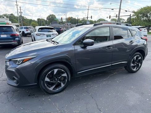 Used 2024 Subaru Crosstrek 2.5i Limited AWD/4WD image 3